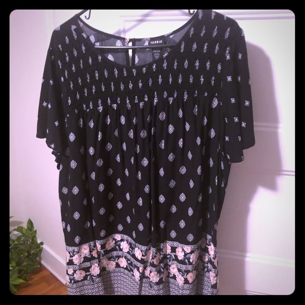 Torrid smocked blouse